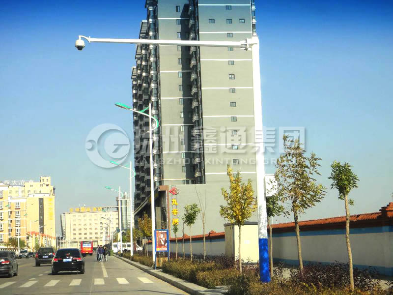 DJG-016,電子警察桿，八棱球機(jī)桿